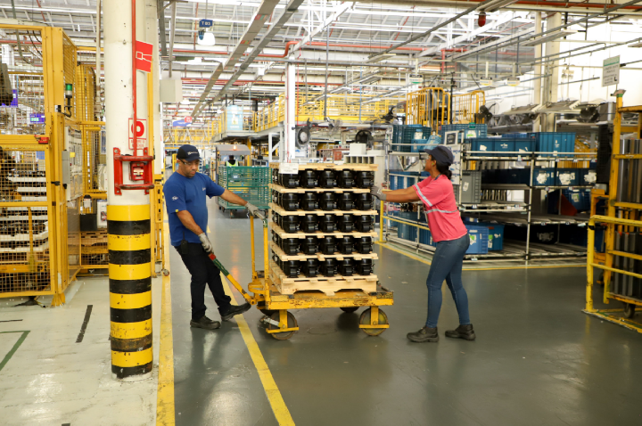Agências do trabalhador do Paraná, tem milhares de oportunidades de emprego.