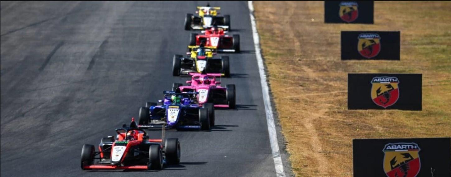 Após vencer duelo com Cho, Arthur Pavie triunfa na corrida 3 da Fórmula 4 Brasil