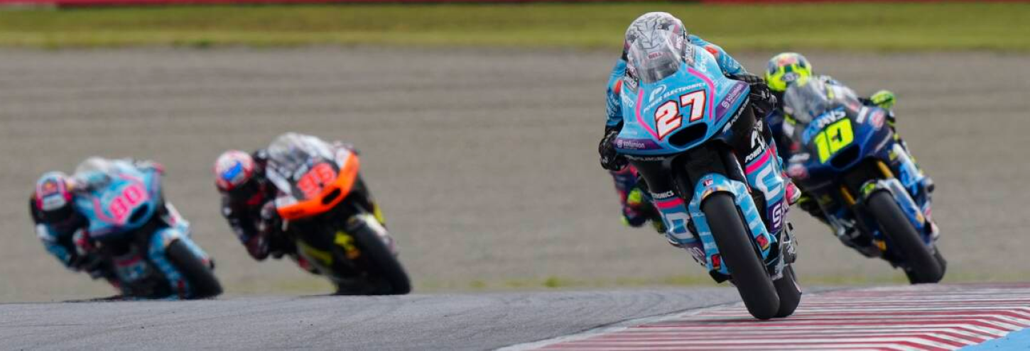 Moto2: Holgado vence em Motegi e acirra disputa pelo título