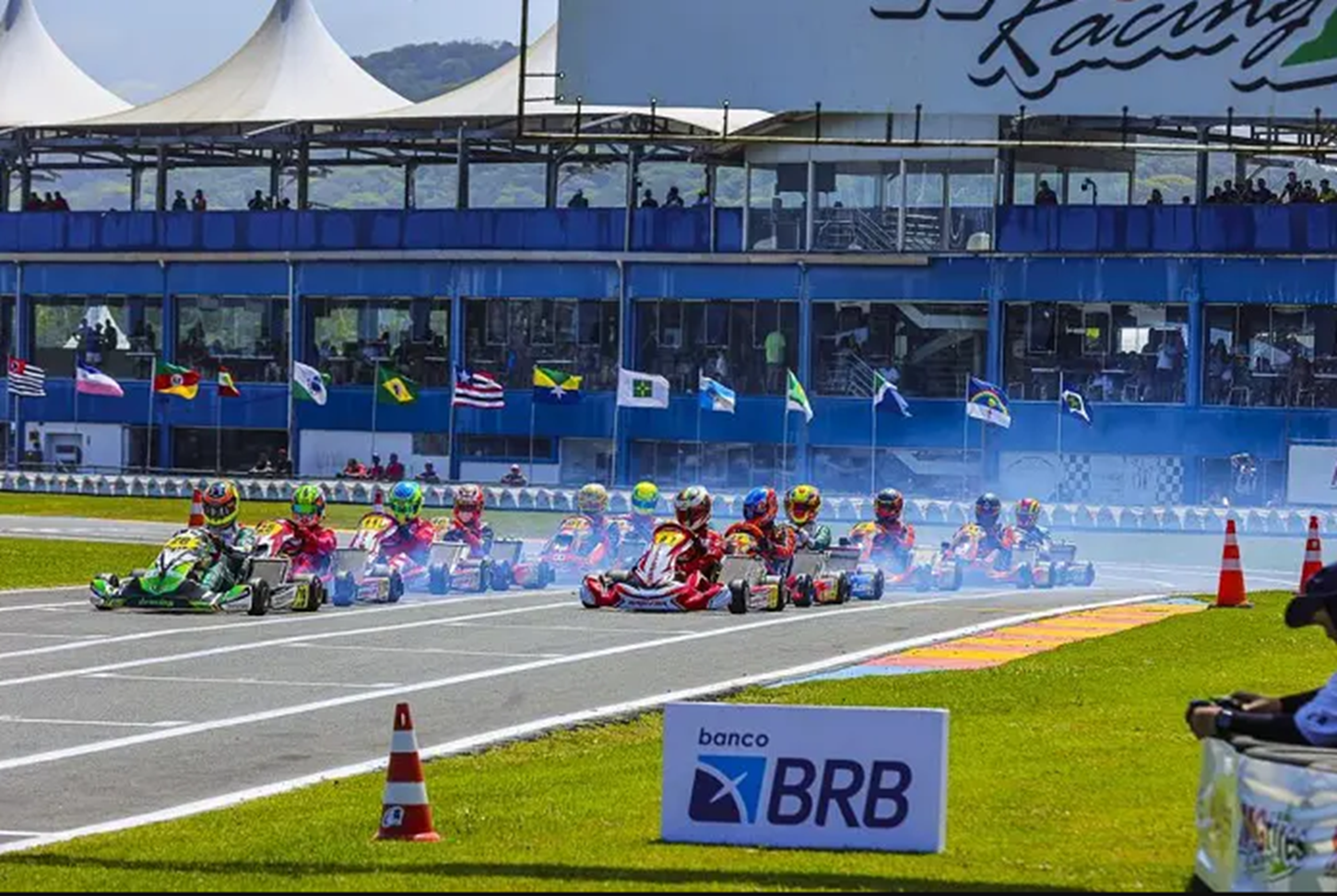60º Campeonato Brasileiro de Kart da CBA encerra Grupo 1 no Beto Carrero com 13 campeões e corridas emocionantes