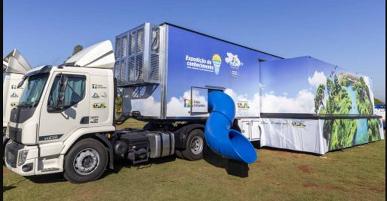 Mandaguari recebe Carreta de Expedição do Conhecimento com atividades interativas de ciência e educação ambiental