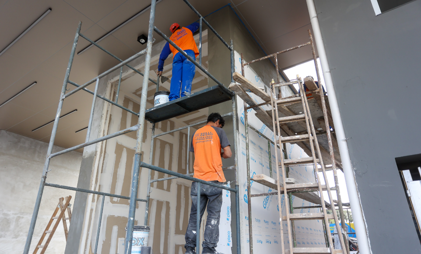 Paraná tem milhares de vagas abertas com carteira assinada nas Agências do Trabalhador