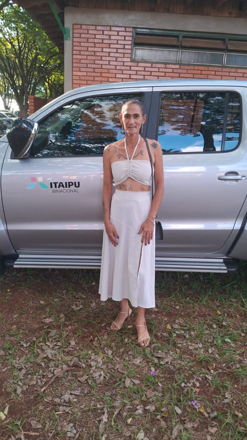 Representando todos os catadores e o município de Peabiru; Josseane Santana, falou sobre a importância do projeto como gerador de conquistas sociais para os catadores cooperados. Foto: Neku’s Borges/R.Express