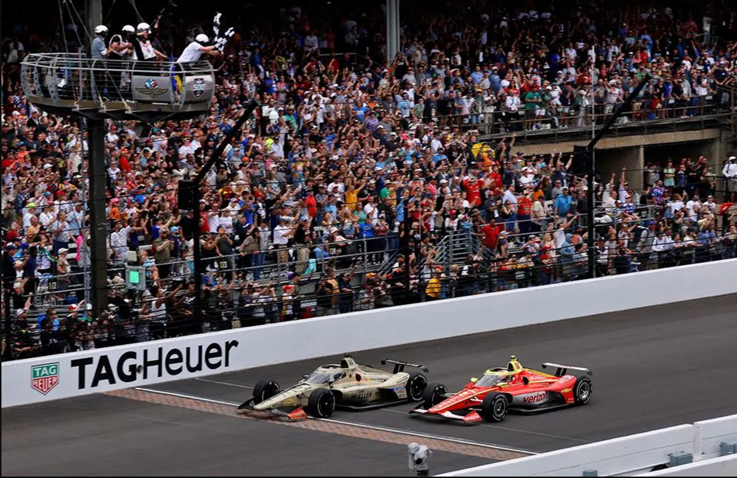 Rosenqvist bate Malukas em final antológico e vence 500 Milhas de Indianápolis