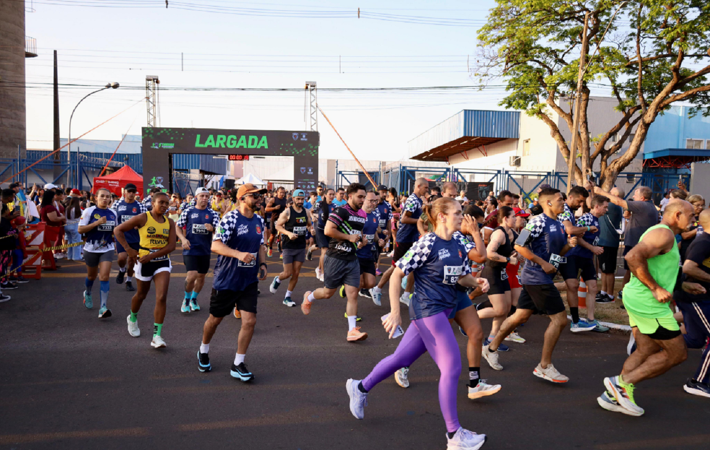Primeira Corrida da Guarda Municipal de Maringá marca os 19 anos da corporação