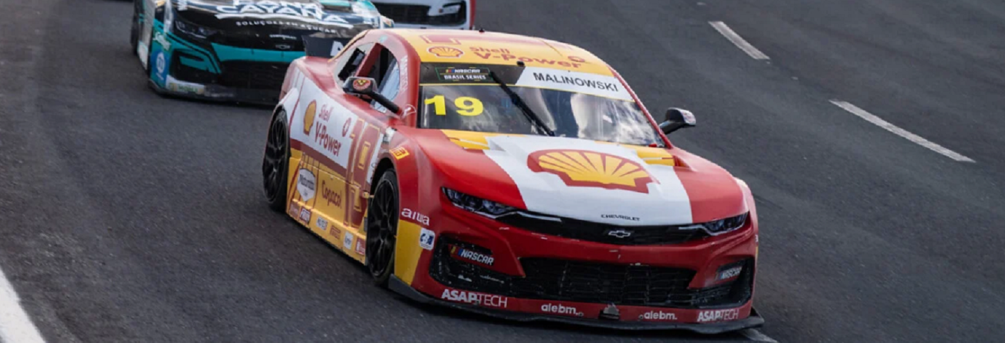 NASCAR Brasil: Malinowski celebra estreia nos ovais com pódio em Curvelo
