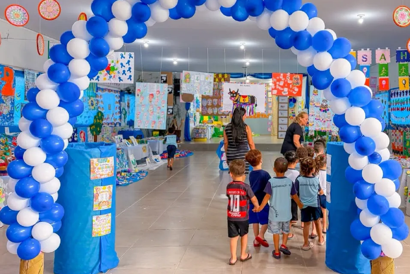 Feira do conhecimento: “Pequenas mãos, grandes descobertas”