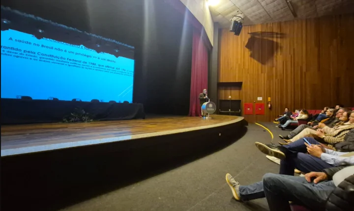 Conferência Municipal de Saúde reúne comunidade e define propostas para o setor