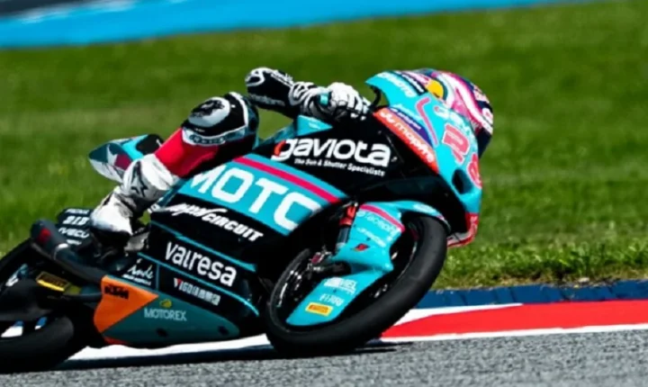 Máximo Quiles vence na Indonésia e é campeão do mundo de Moto3