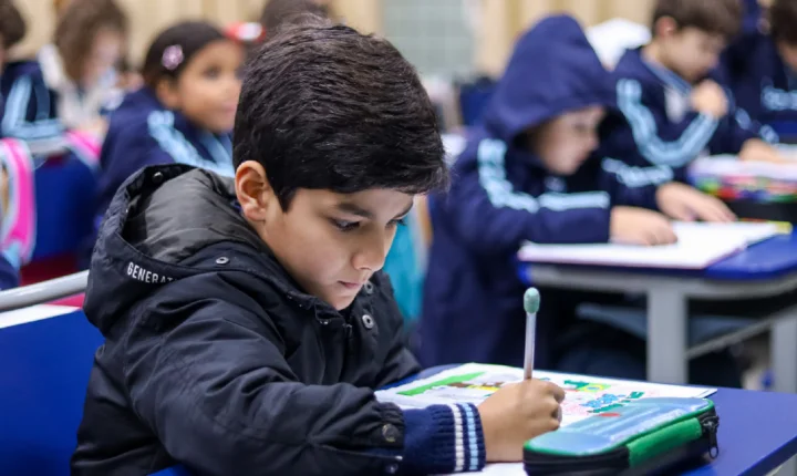 Orgulho para Maringá, educação municipal conquista nota 7,4 no Ideb e celebra o trabalho de toda a comunidade escolar